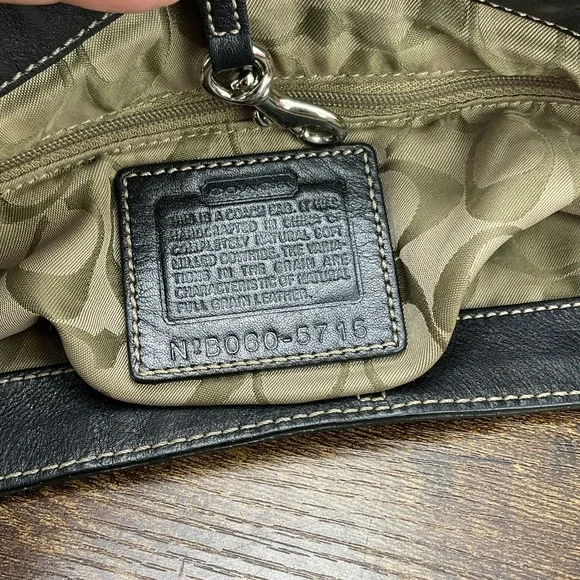 Vintage Coach Black Pebbled Leatherware Hobo Shoulder Handbag Purse 5715 Y2K - Picture 8 of 8